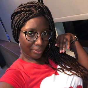 Meet your Posher, Tisa